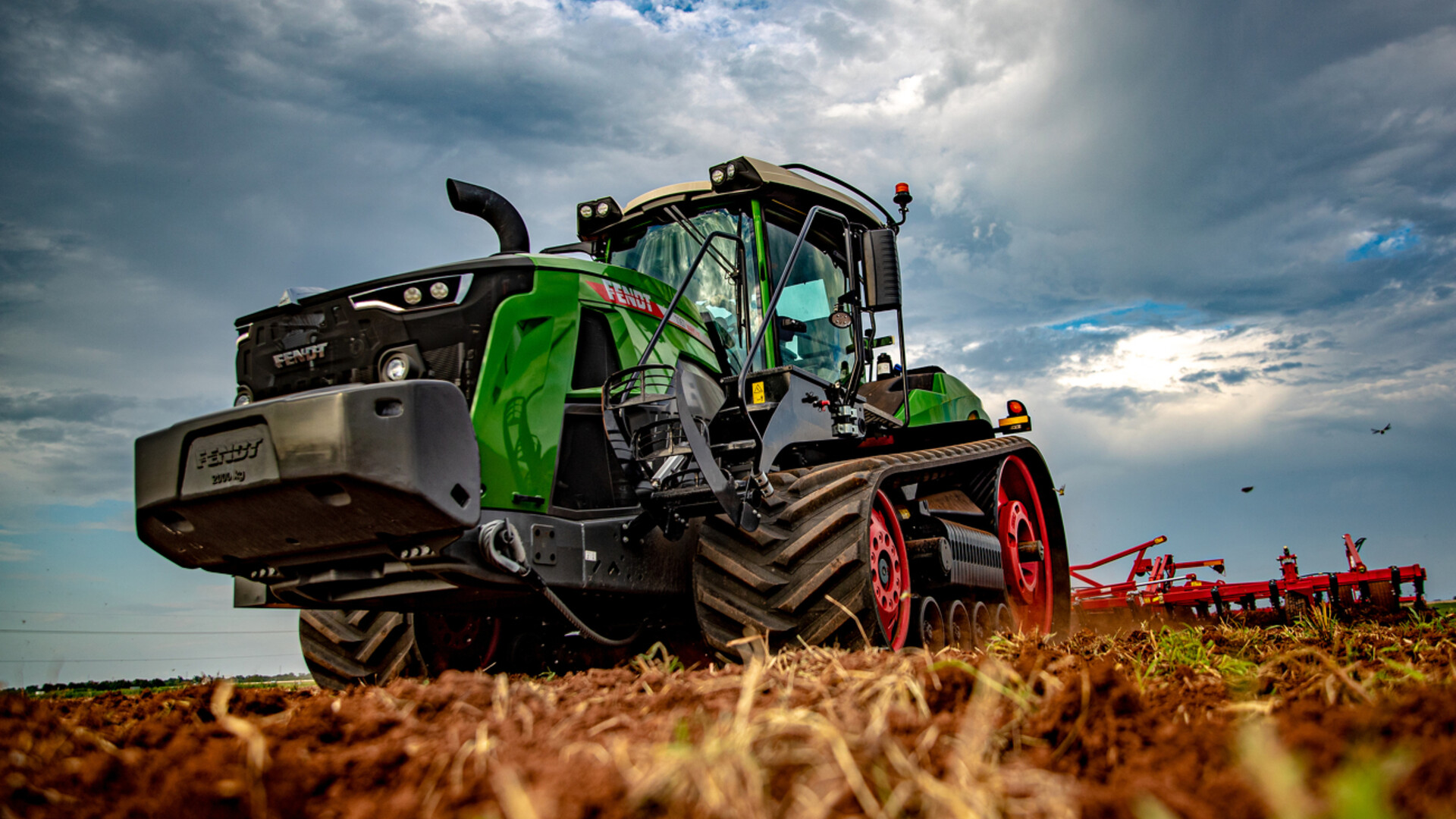 Cheers: Busch Light and John Deere Partner to Help Farmers