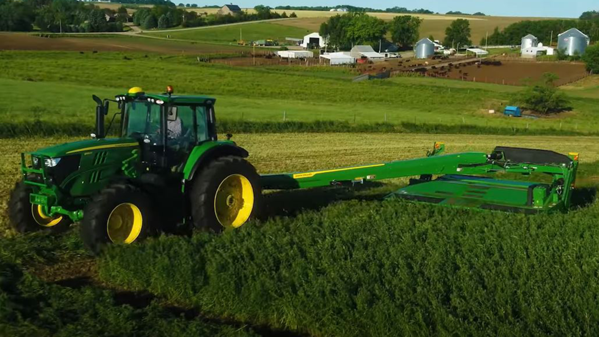 Deere to Move Hay & Forage Manufacturing to Mexico