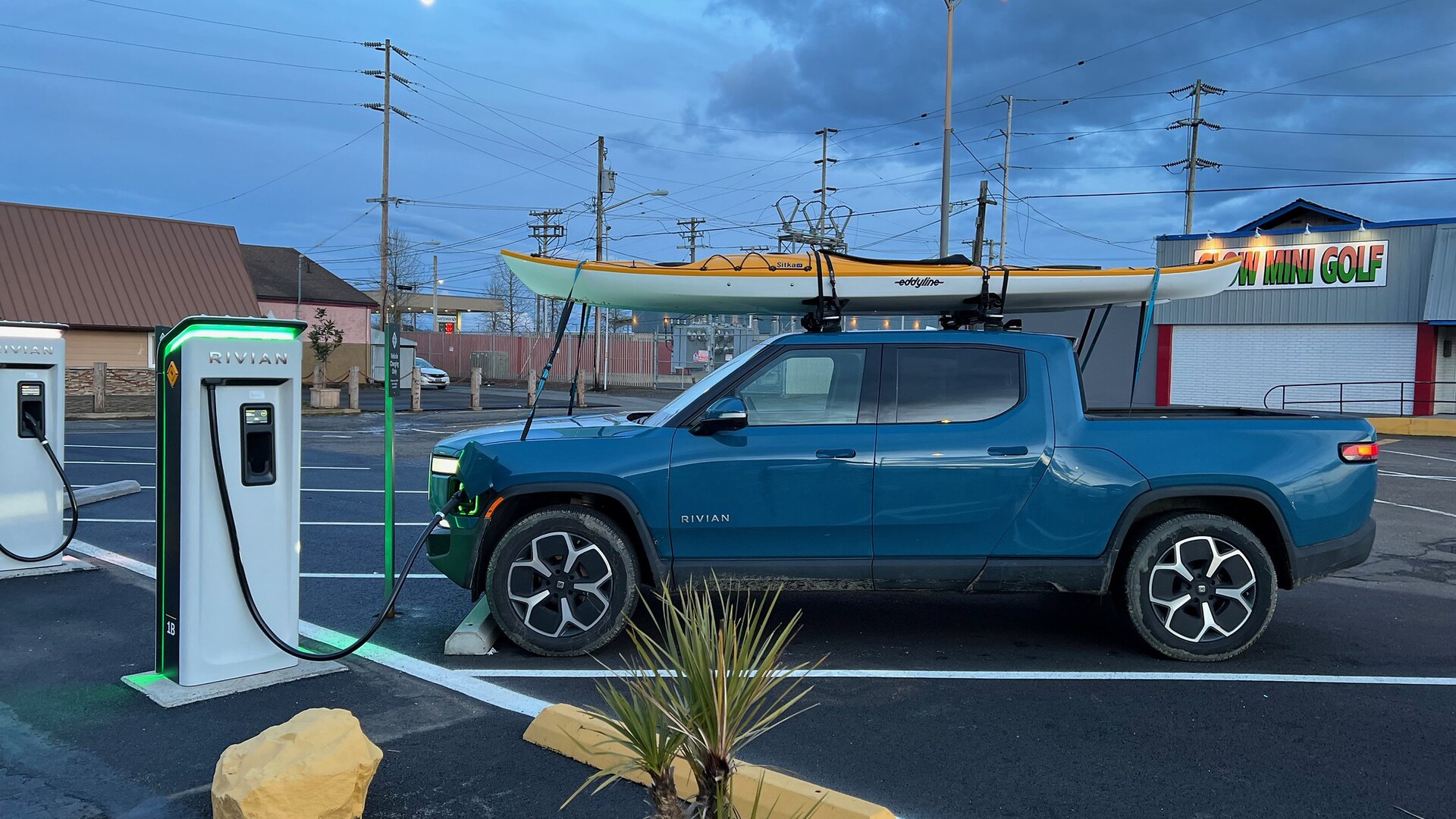 House Bill Targets California’s Electric Vehicle Mandate
