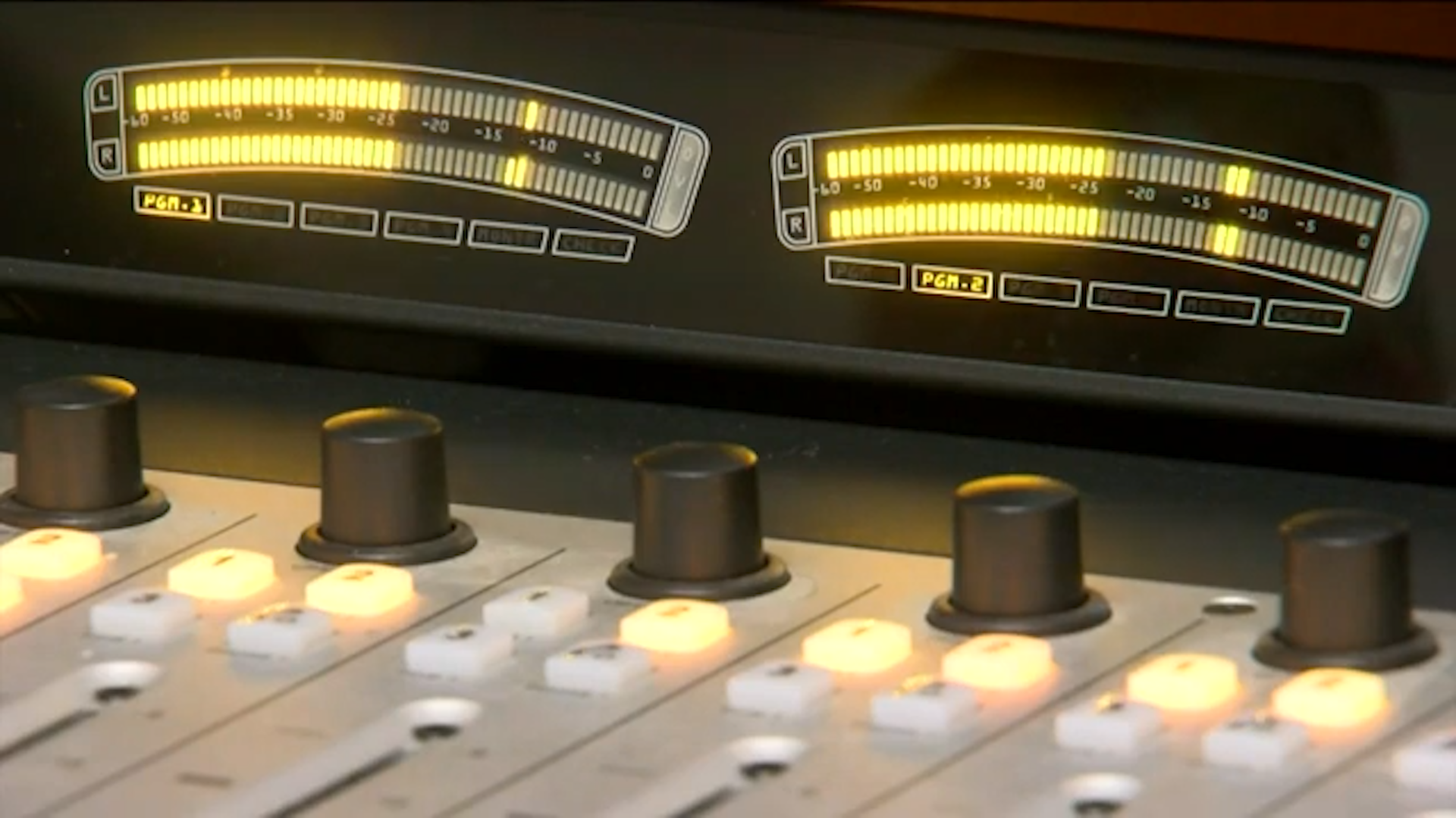 Farm Bureau Encourages Support of AM Radio for Every Vehicle Act