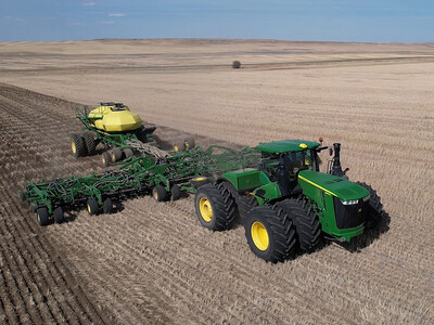 Deere Outlook Suggests No Farm Economy 2026 Uptick